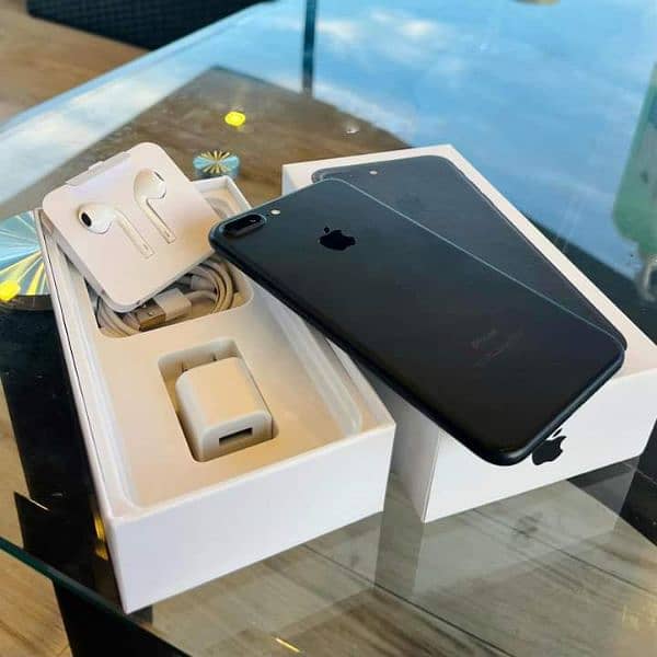 iphone 8 plus 256 GB PTA approved my WhatsApp number 03473694899 3