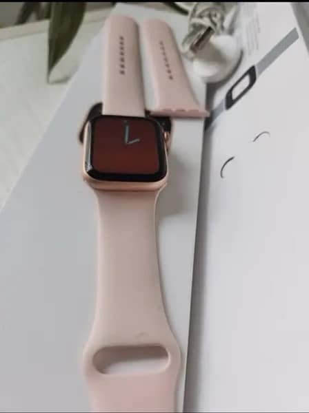Apple Watch Series 6 40 mm 4