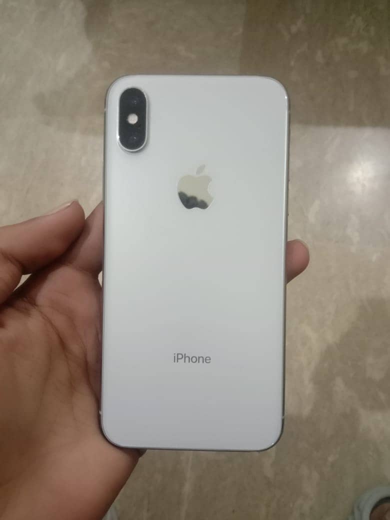 iphone x pta proved 64gb true tone and face id all ok Water pack 4