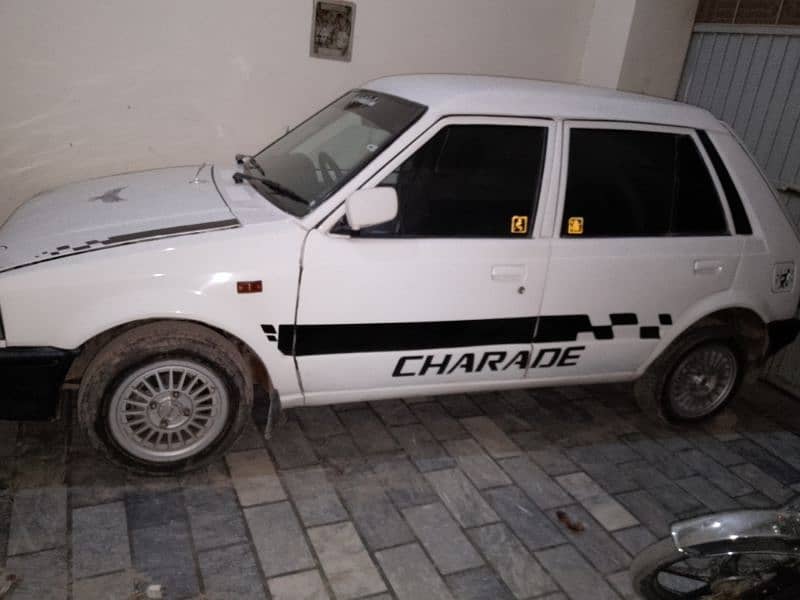 Daihatsu Charade 1986 2