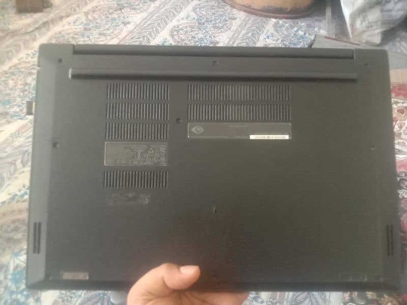 Lenovo ThinkPad E580 4