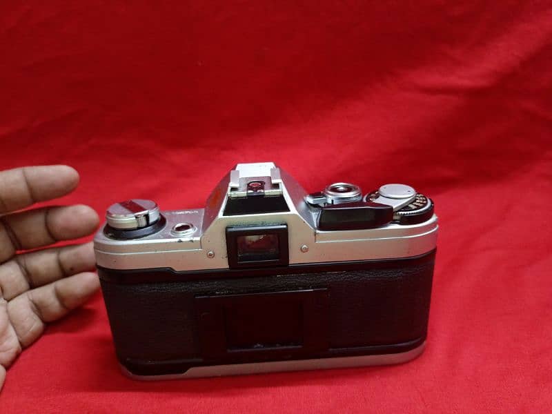 Canon AE -1 vintage camera 5
