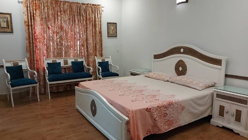 DHA Phase 4 3 Bed Rooms Furnished Kanal Upper Portion For Short and long time 2