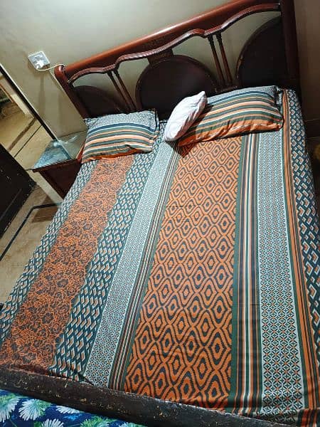 Used Bed Set Available Urgent Sale! 0