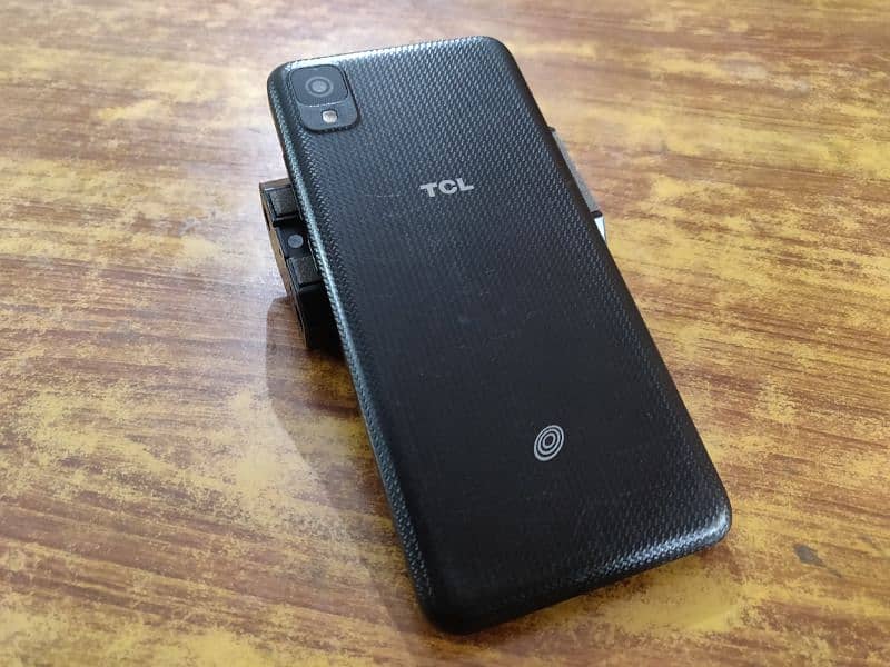 TCL 30Z ¦ 3 GB RAM ¦ 32 GB STORAGE ¦ ANDROID 12 ¦ GOOD CONDITION 1