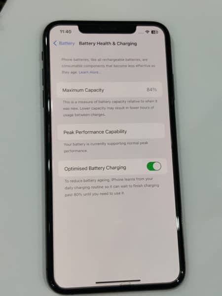 Iphone Xsmax 256Gb 84 Battery health 2