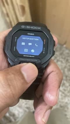 casio GBS-200 g shock smart watch ( 2 year battery )