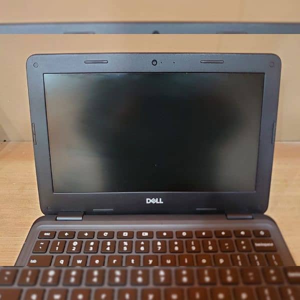 Dell Chromebook 3100 (4GB, 32GB, Touch screen) 2