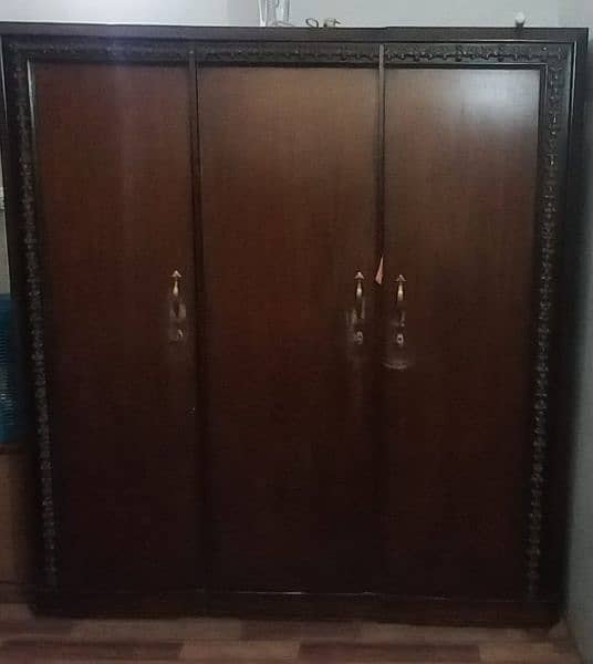 used wooden (akhrot) bed room set for sale 2
