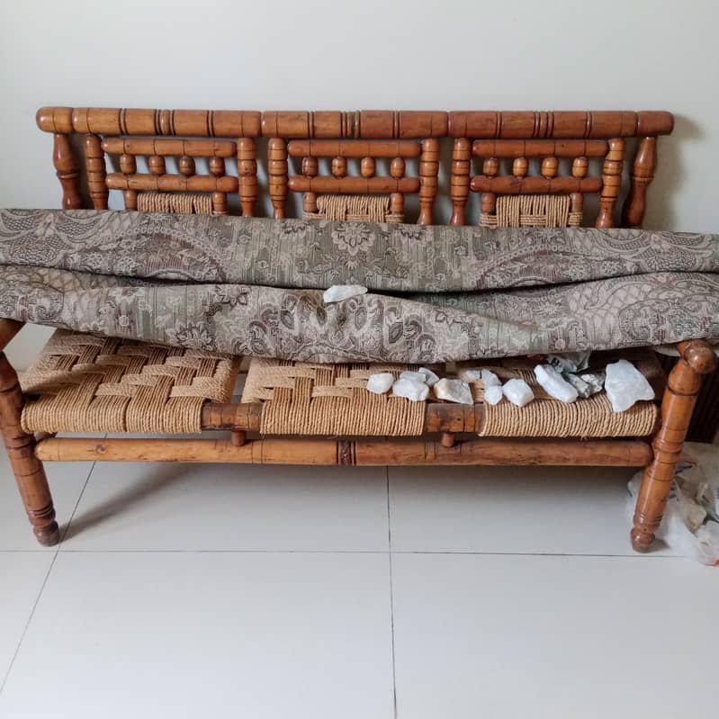 Wooden sofa set 0