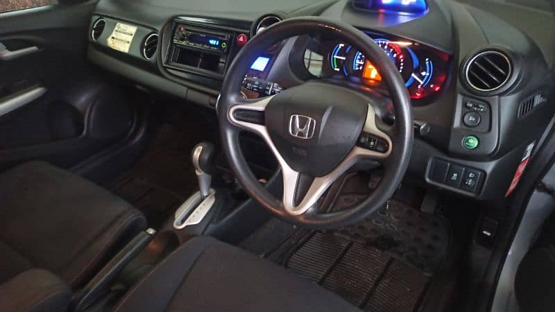 Honda Insight 2012 8