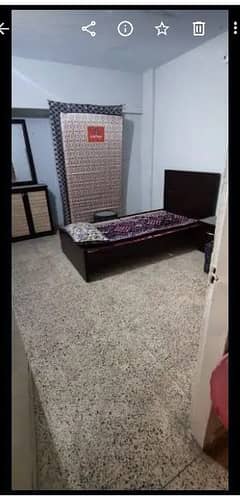 2 bed  flat block 6 gulshan e iqbal 0