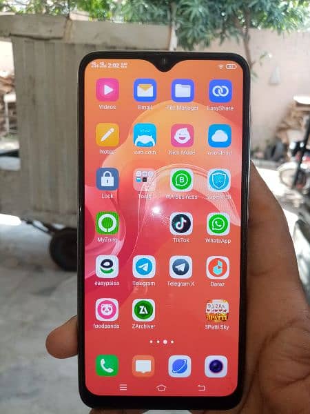 vivo s1 8/256 with box and charger 1