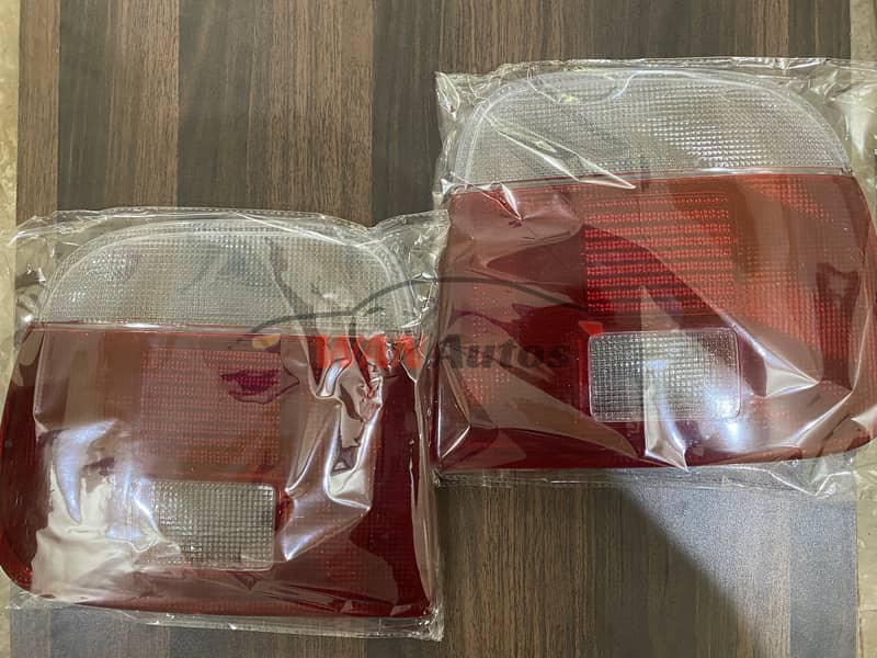 Suzuki Baleno 1.3 and 1.6 Back Tail Light Cover (white and Red) Set 0