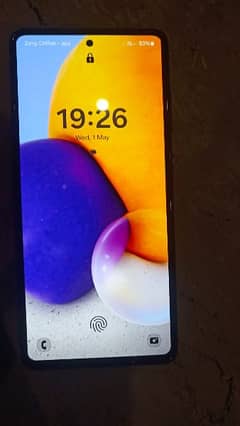 Samsung A72 8/128 with box and Oppo charger screen me shade he bus