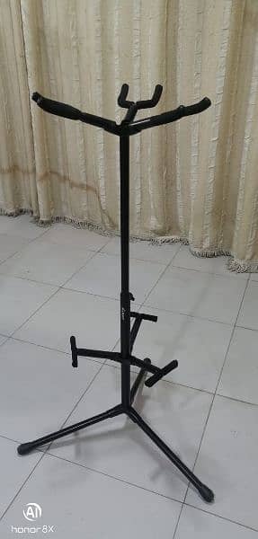 triple guitar stand 0