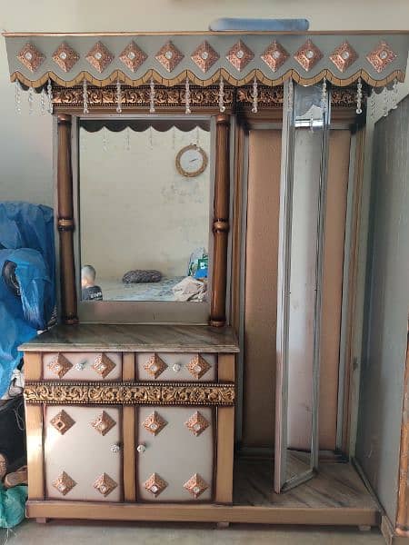 used furniture for jahaiz available. 4