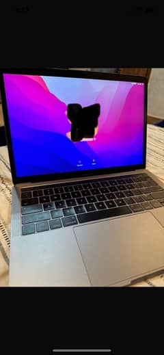 Apple macbook pro 2017 core i5