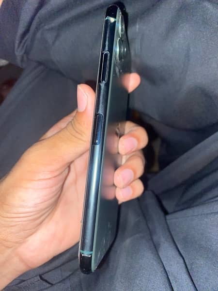 iphone 11pro max pta approved 3