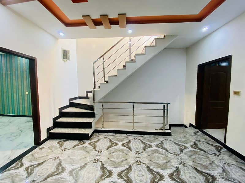 4 Marla Brand New Triple Storey House For Sale In Samanabad Lahore 17