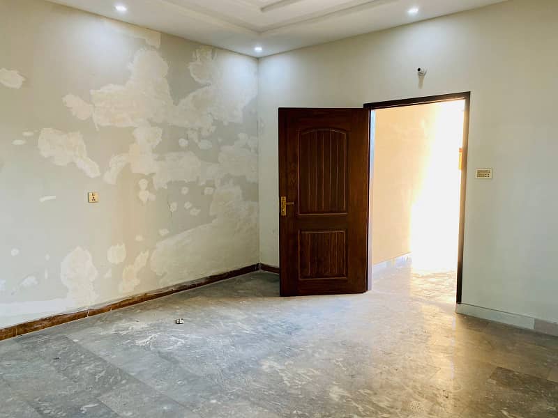 4 Marla Brand New Triple Storey House For Sale In Samanabad Lahore 31