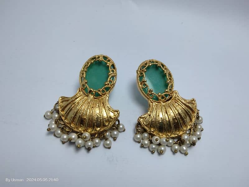 Boho Chic Pearl and Gold(Art) Earrings 1