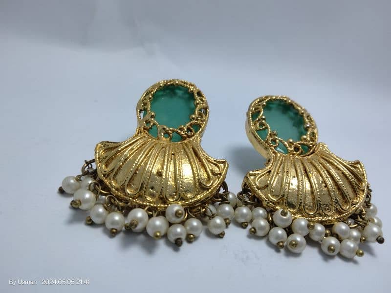 Boho Chic Pearl and Gold(Art) Earrings 2