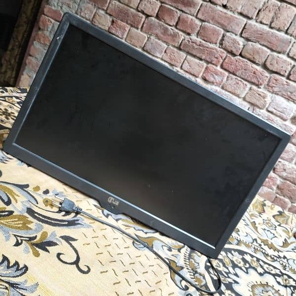 Wall LCD screen for sale 1