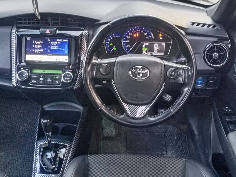 Toyota Corolla Axio wxb 2017 10