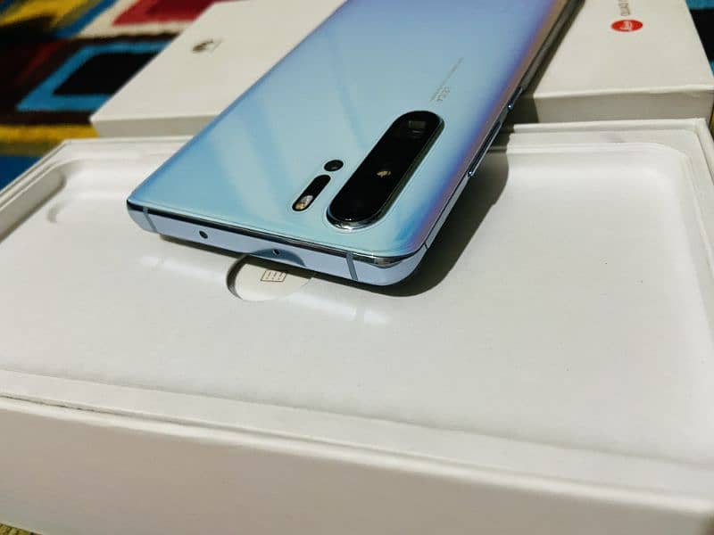 Huawei P30 pro 10/10 Complete box 3
