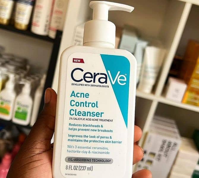 CaraVe Acne control cleanser-Anti aging Soothing 1