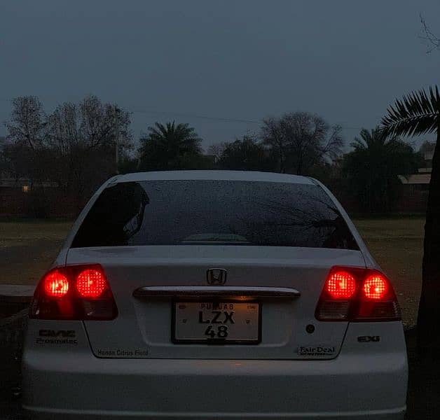 Honda Civic EXi 2005 12