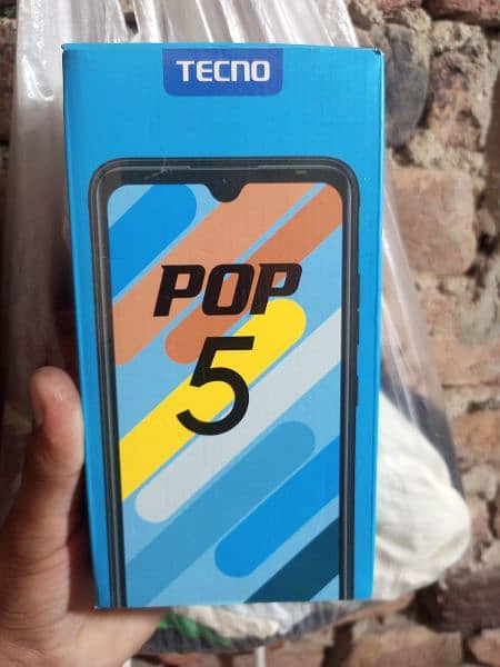 Tecno pop 5 2/32 with box or original charger 5