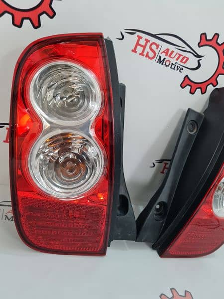 Nissan Juke / March Geniune Back Light / Tail Lamp Bumper part 2