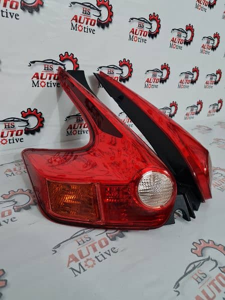 Nissan Juke / March Geniune Back Light / Tail Lamp Bumper part 9