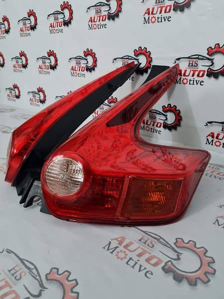 Nissan Juke / March Geniune Back Light / Tail Lamp Bumper part 10