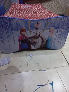 kids bed Frozen character. . .