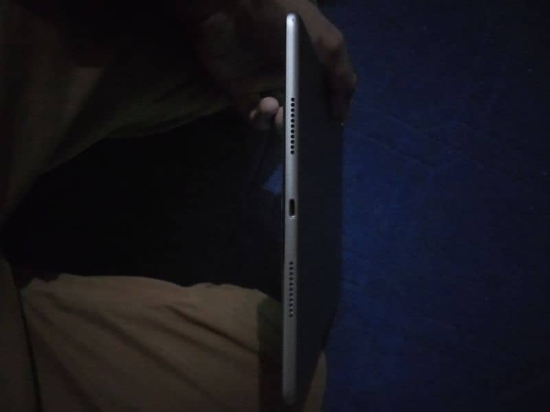 iPad pro (10.5-inch) 2