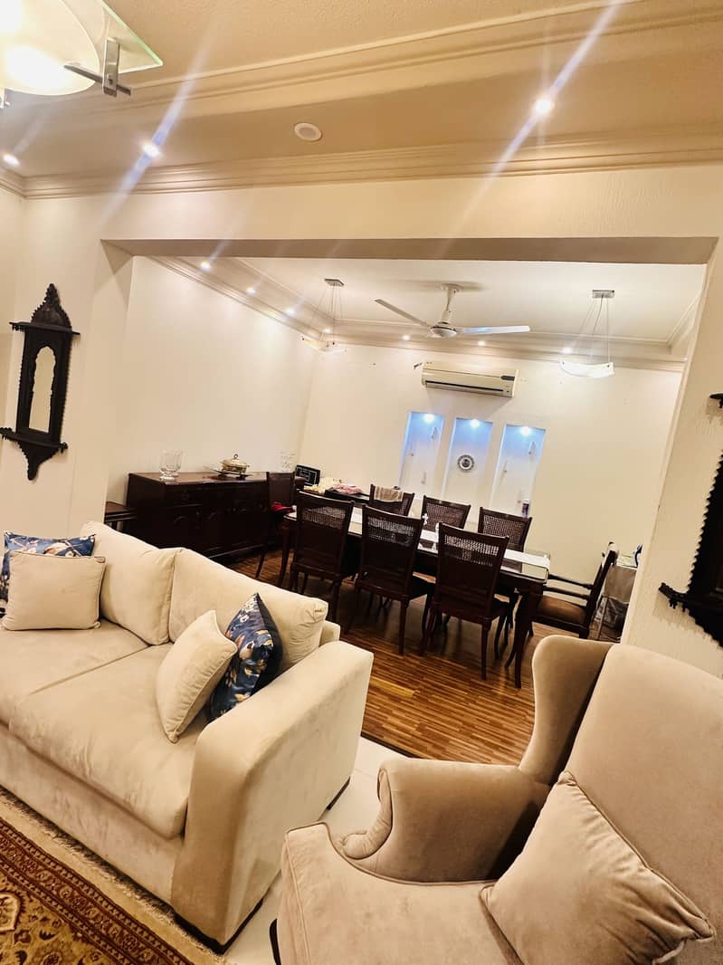 Luxurious 4 Bedroom Unfurnished Apartment Available For Sale In F-11 Karakoram Enclave 20
