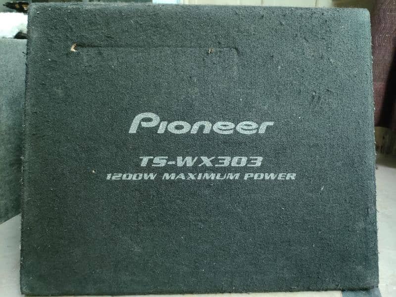 Pioneer ts-wx303 total orignal Subwoofer with original box ( bose jbl 1
