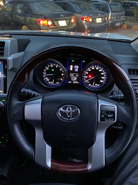 Toyota Prado 2016 13