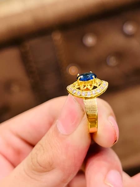 GOLD RING 21 CARAT IN USED LIKE ZERO METER CONDITION HAMZA JEWELLERS 2