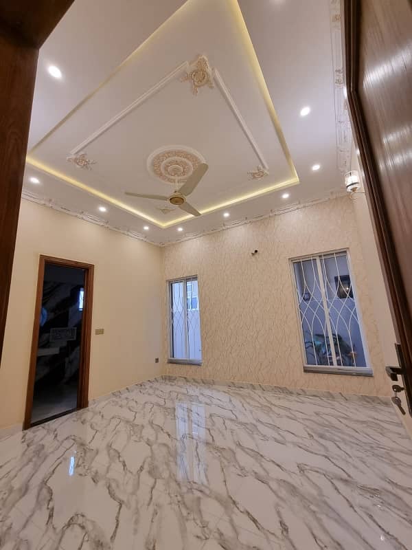 10 Marla Brand New Facing Park Latest Luxury Spanish Stylish Double Storey House Available For Sale In Valencia Town Lahore 26