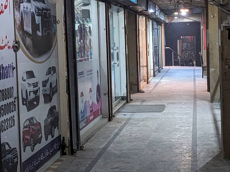 Commercial Market Building 2 Kanal 4 Marla Well 80 Fit Main Boulevard Near Sports Complex Hot Location Available For Sale In Sabzazaar Lahore By Fast Property Services Real Estate And Builders With Original Property. Direct Deal Face To Face With Owner 13