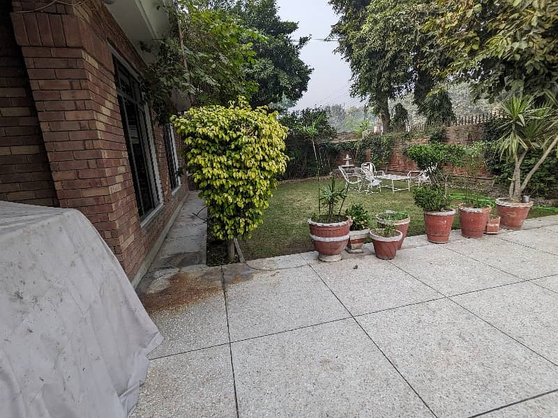 1 Kanal Owner Built Personal Solid Construction House Used Available For Sale In Model Town Lahore By Fast Property Services Real Estate And Builders Lahore Real Pics Also 47