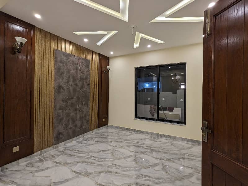 5 Marla Brand New First Entry Luxury Double Storey Double Unit Latest Modern Stylish House Available For Sale In Park View City Lahore By Fast Property Services Real Estate And Builders With Original Pictures. 35