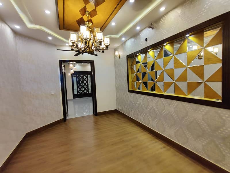 LUXURIOUS 12 MARLA DOUBLE STOREY HOUSE FOR SALE IN JOHAR TOWN 19