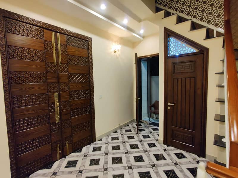 LUXURIOUS 12 MARLA DOUBLE STOREY HOUSE FOR SALE IN JOHAR TOWN 27