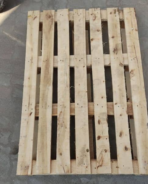 pallets used new imported available 10