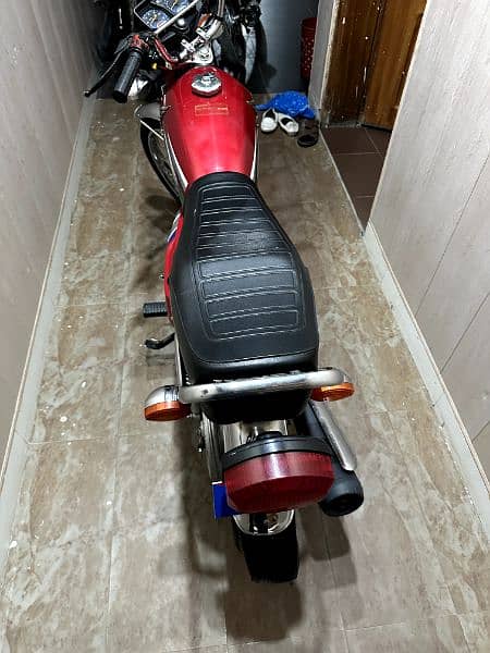 My bike Honda 125 for sale lush condition as a new 8